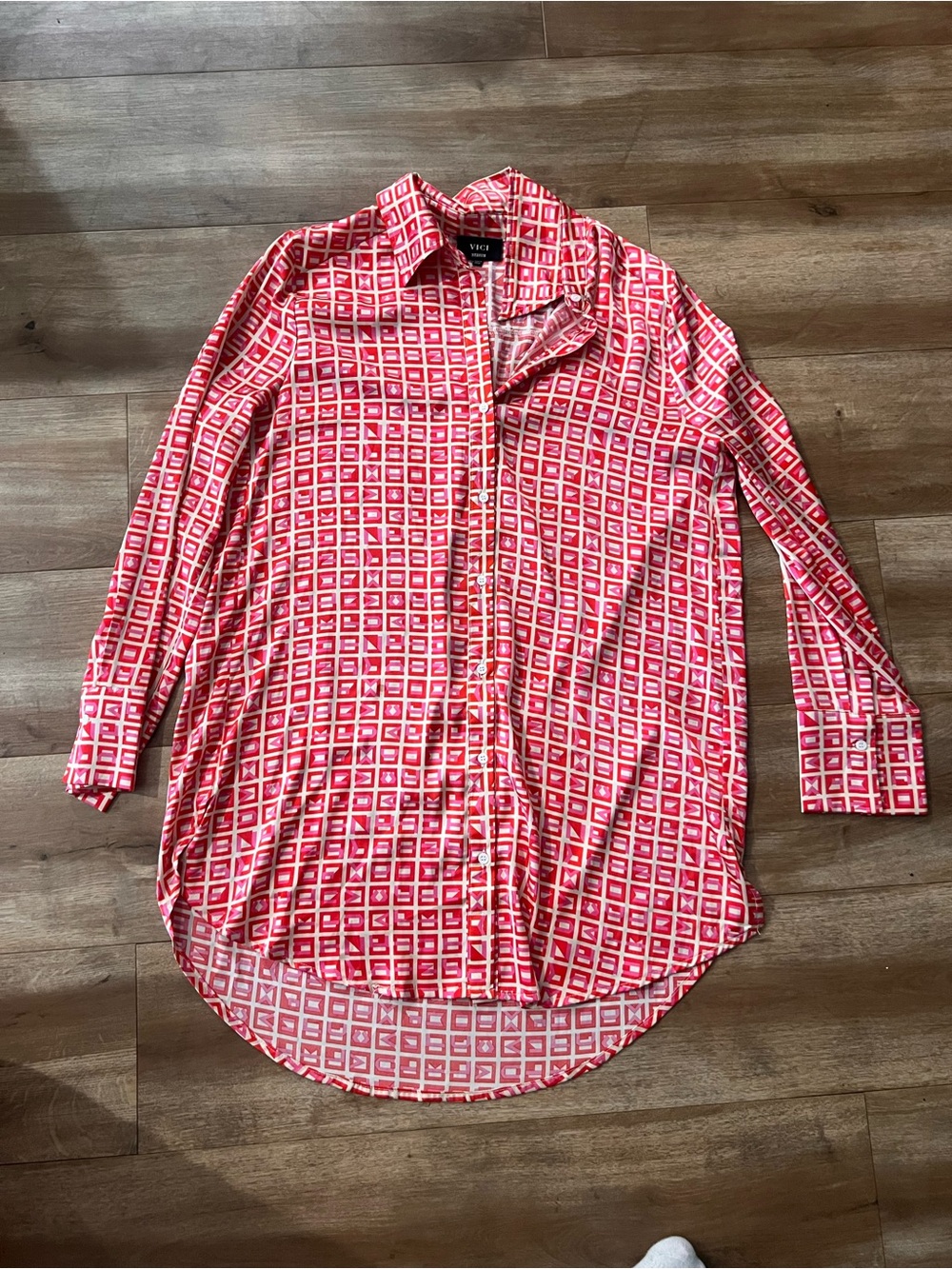 VICI Pink Geometric Button-Down Shirt